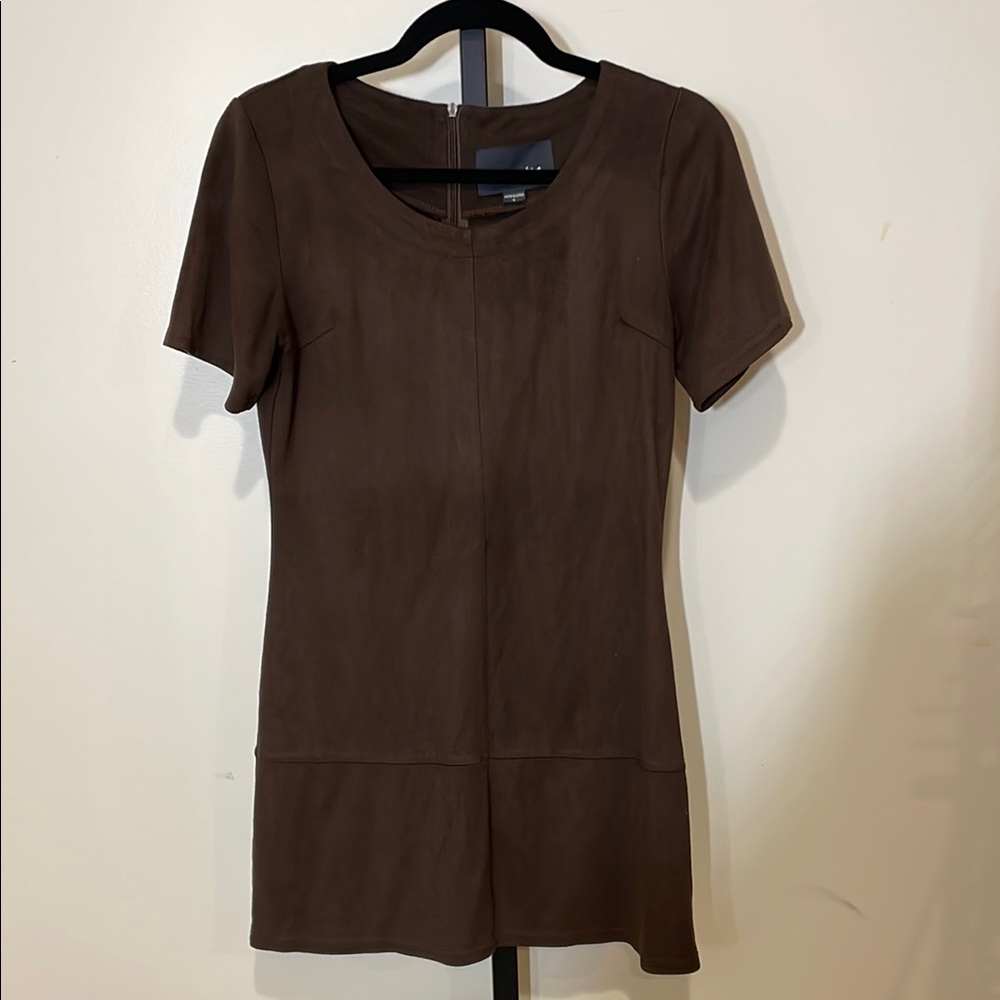 Lovemarks Brown Mini Dress with Fitted Style and Short Sleeves